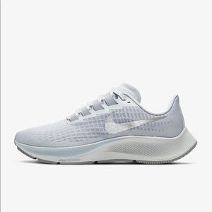 Nike White Air Zoom Pegasus 37 Womens 7